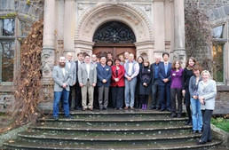 All participants in front of castle Rauischholzhausen