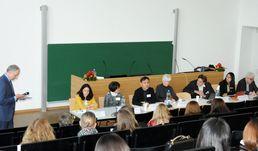Panel discussion: Extended Education - Initiate International Comparative Research