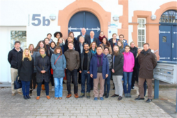 Experts and attendees in front of the Marburg Convention Center